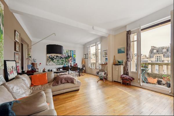 Beautiful 3-room apartment with balcony - Hoche / Monceau