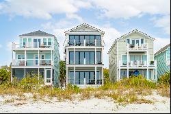 Turnkey Oceanfront Retreat in Isle of Palms