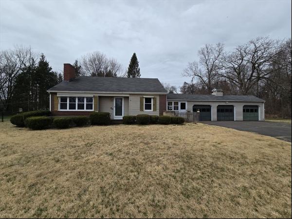44 Floral Ave, Westfield MA 01085
