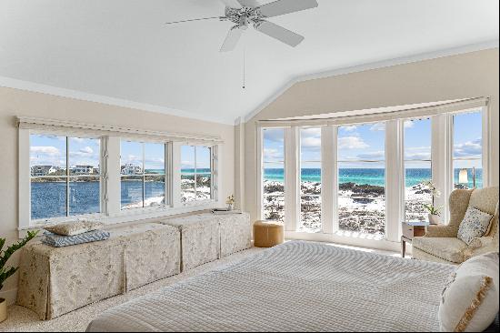 The Ultimate Crossings End Unit With Outstanding Gulf And Lake Views