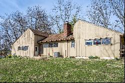 House Beautiful’s “Atrium House” Awaits its Restoration