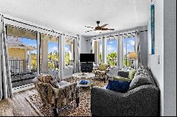 Beautiful Observation Point Condo With Large Balcony And Lake Views
