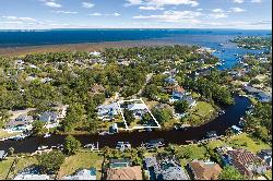 Canalfront Home On Large Lot With New Pool And Dock