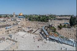 The One and Only Closest Living Space to the Western Wall