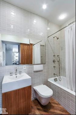 22 WEST 26TH STREET 9F in Chelsea, New York