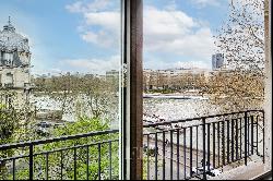 Paris 4th District - An ideal pied a terre