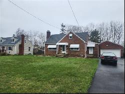 1918 Mary St, Farrell PA 16121