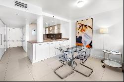 2555 Collins Ave Unit 709, Miami Beach FL 33140