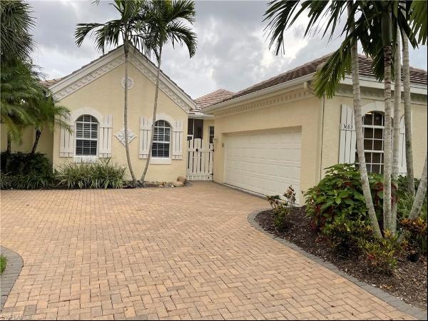 3683 Olde Cottage LN, Bonita Springs FL 34134