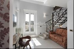 Apartment with terrace in the heart of Trastevere