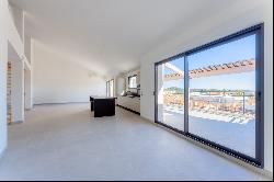 La Londe-les-Maures - Duplex Apartment with Terrace and Sea View