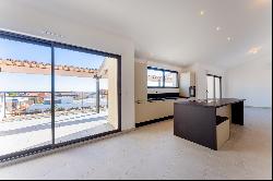 La Londe-les-Maures - Duplex Apartment with Terrace and Sea View