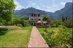 Renovated finca with pool and views of the mountains for sale in, Sóller 07100