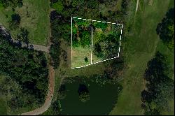 Exclusive lots on golf course