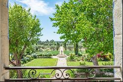 Beautiful property located in Maussane les Alpilles