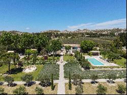 Beautiful property located in Maussane les Alpilles