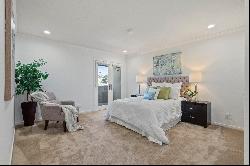 Beautiful Attached Single-Family Home in Menlo Park