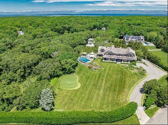 Majestic Ocean Views in Montauk