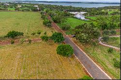 Exclusive lots in Santa Elena Country & Marina Club Urbanization.