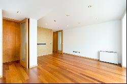Flat, 2 bedrooms, for Sale