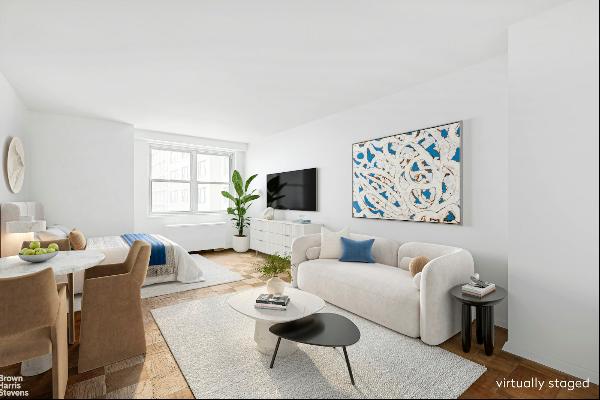 165 WEST 66TH STREET 8L in New York, New York