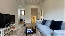 Elegant Old Town Apartment in Old Town Palma