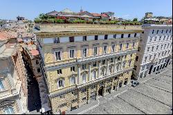 Luxury apartment in Rome