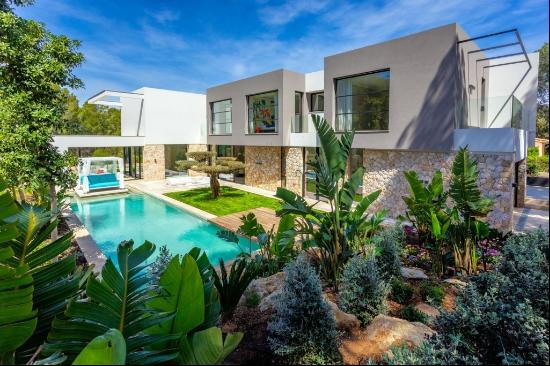 Luxury new build villa for sale in Santa Ponsa, Calvia, Mallorca, Calvià 07180