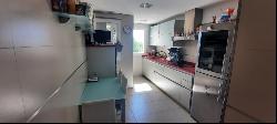 Spacious apartment for sale in Bonanova, Palma, Majorca, Palma de Mallorca 07015