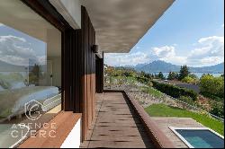 Veyrier du Lac, contemporary property with panoramic lake view