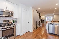 2009 Oakford Street Unit 2, Philadelphia PA 19146