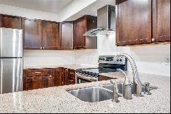 7640 W Greenway Boulevard #7H, Dallas TX 75209