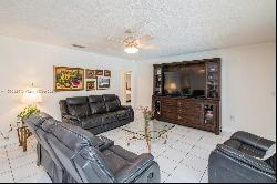 11202 SW 72nd Ave, Pinecrest FL 33156