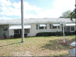 215 Manatee Lane #Apt B(E), Fort Pierce FL 34982