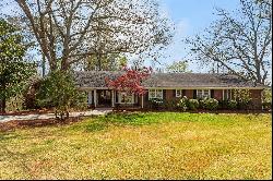 Charming Estate On Sprawling 62+ Acre Lot!
