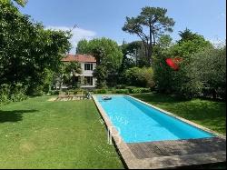 PABLO - Splendid renovated villa located in the heart of le Parc d'hiver, with heated swim