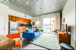 Fully Furnished Stylish Condo in an Amazing Location