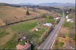 Churchville Farmhouse c. 1888 on 4.588 acres