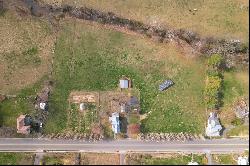 Churchville Farmhouse c. 1888 on 4.588 acres