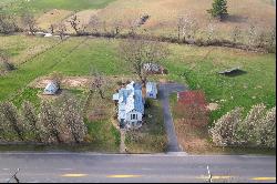 Churchville Farmhouse c. 1888 on 4.588 acres