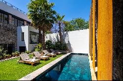 Villa Garita, 6BR Designer Villa with Heated Pool in Centro