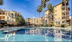 Apartment in Puerto Portals in the Voramar complex with harbor views