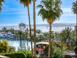 Apartment in Puerto Portals in the Voramar complex with harbor views