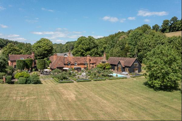 Charming period Farmhouse with ancillary accommodation, equestrian facilities and glorious