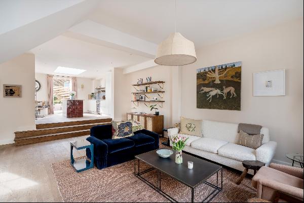 A best in class Notting Hill flat with two terraces