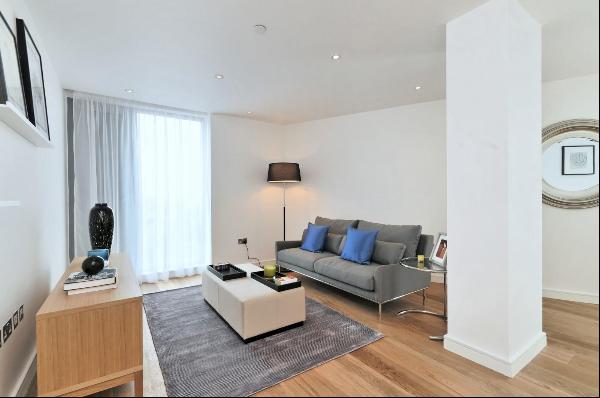 Modern 3 bedroom apartment to rent in King's Cross, N1C