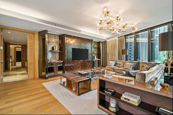 3 bedroom luxury apartment to rent in 'One Hyde Park', Knightsbridge SW1X