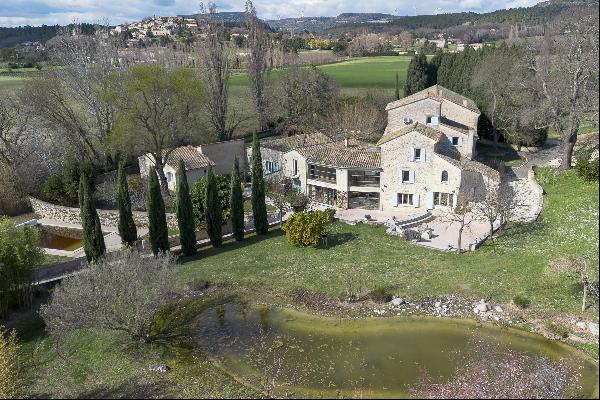 Exceptional property near Grignan.