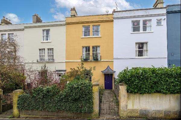 A charming Grade II Georgian townhouse in the popular area of Larkhall.