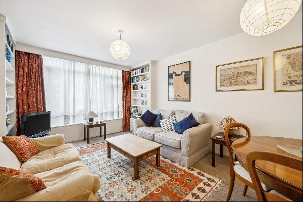 A 2 bedroom flat for sale on Lesley Court, 23-33 Strutton Ground, SW1P